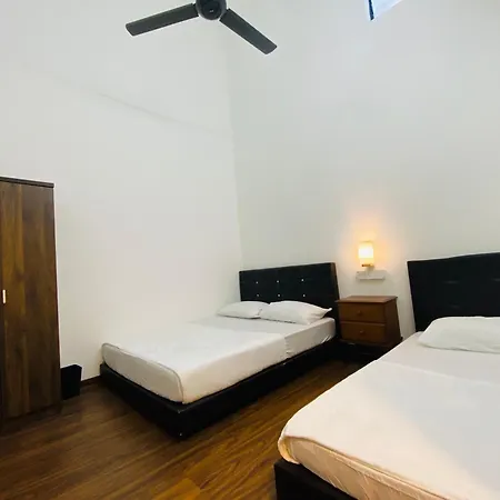 Alyn Home Muar Exterior photo