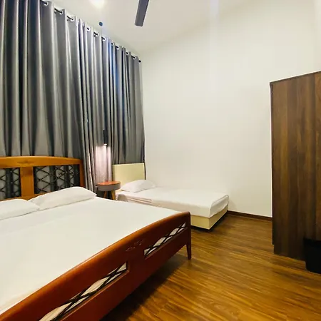 Alyn Home Muar Exterior photo