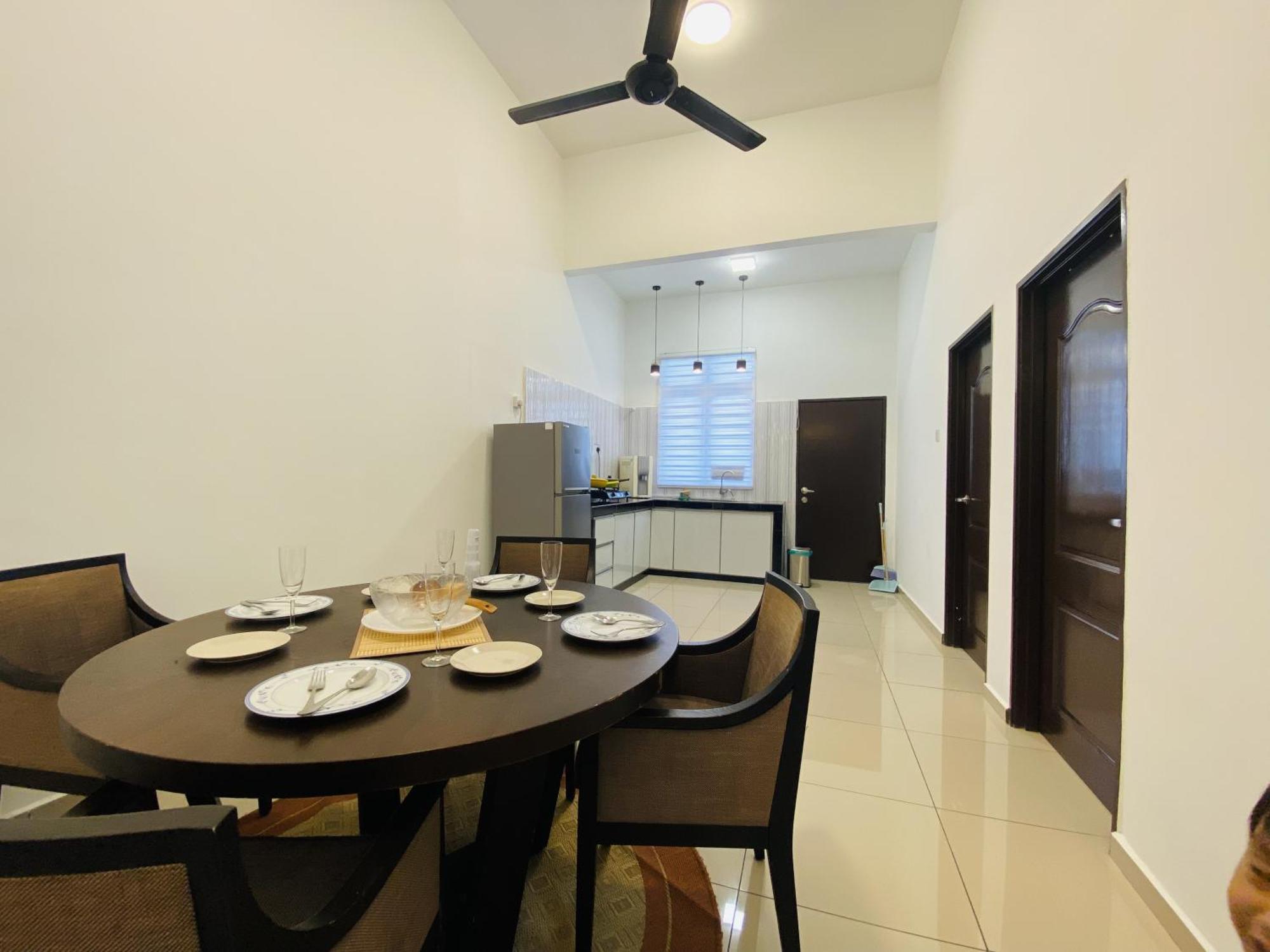 Alyn Holiday home *