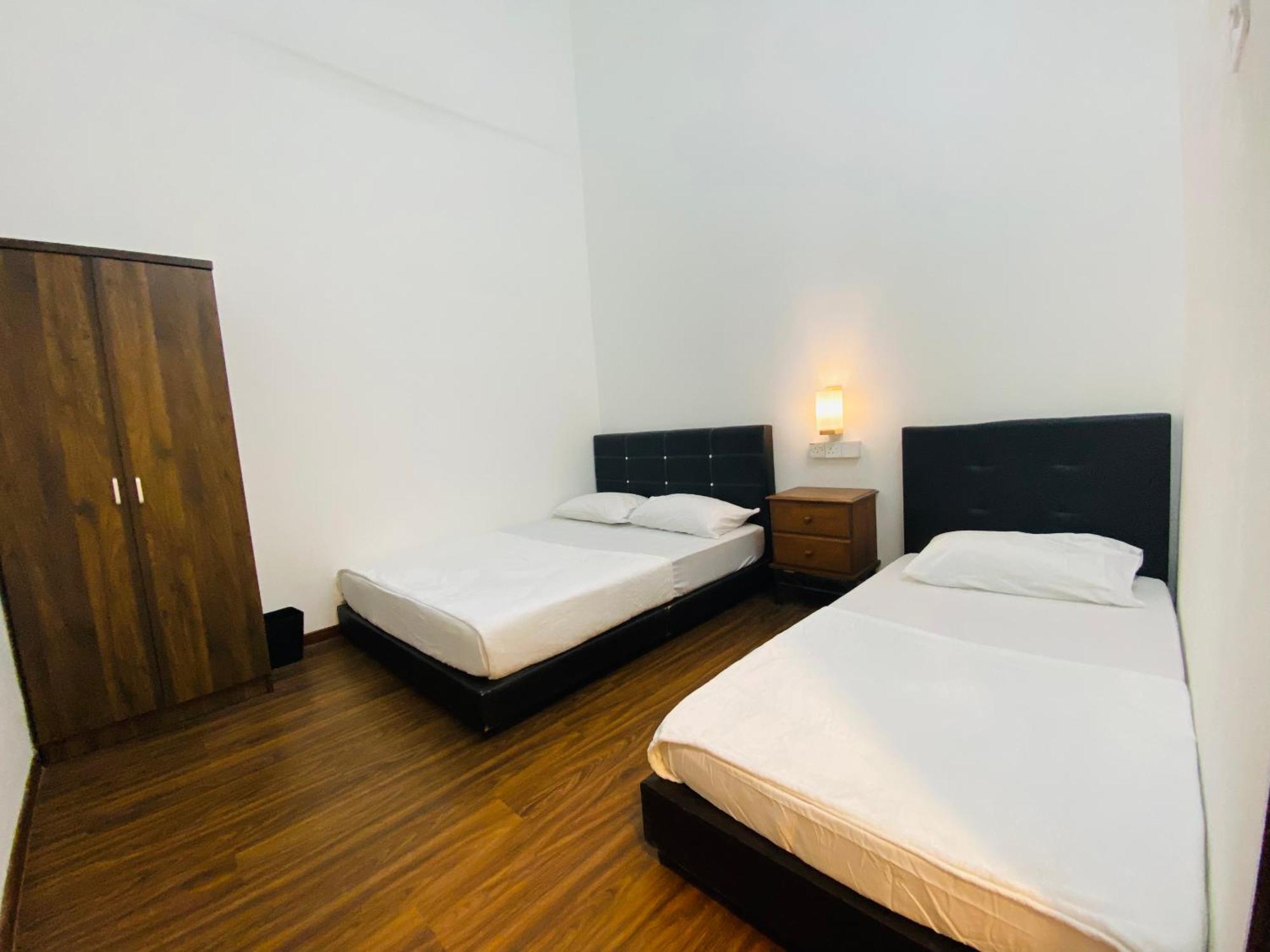 Alyn Holiday home